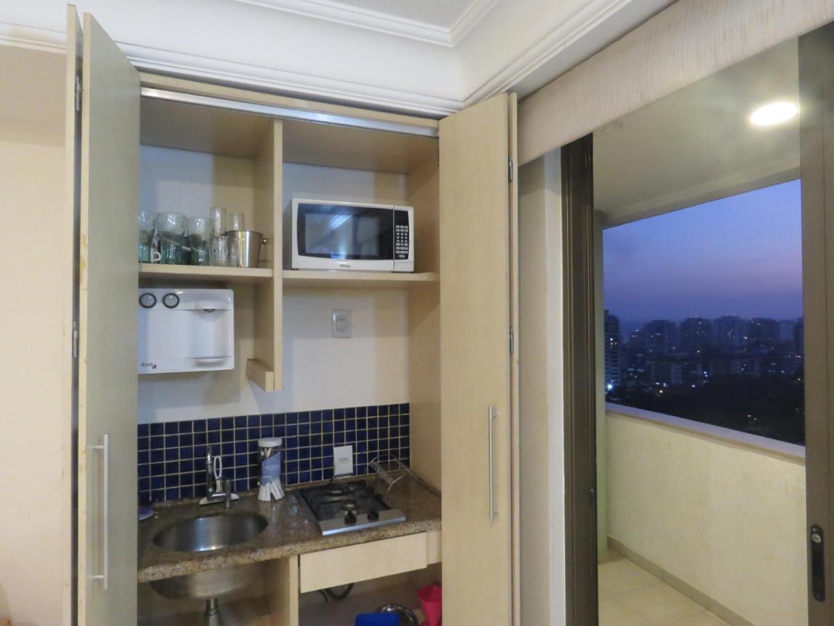 Apartamento Barra Prime Flats, Ed Mediterraneo, Wi-fi 400mb, Balsa Pra Gratis, Ar Condicionado Novo! Rio de Janeiro